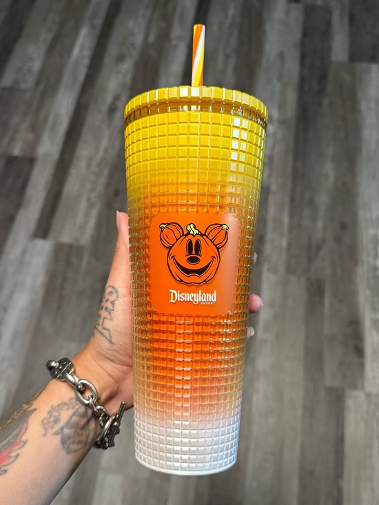 Starbucks Other - Starbucks / Disneyland Halloween Ombre Studded Tumbler - Yellow Orange White